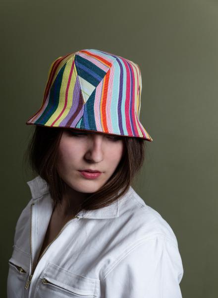 ★大人気★MARITHE★MOUVEMENT STRIPE BUCKET HAT★追跡可 japanese-bucket-hat-great-wave